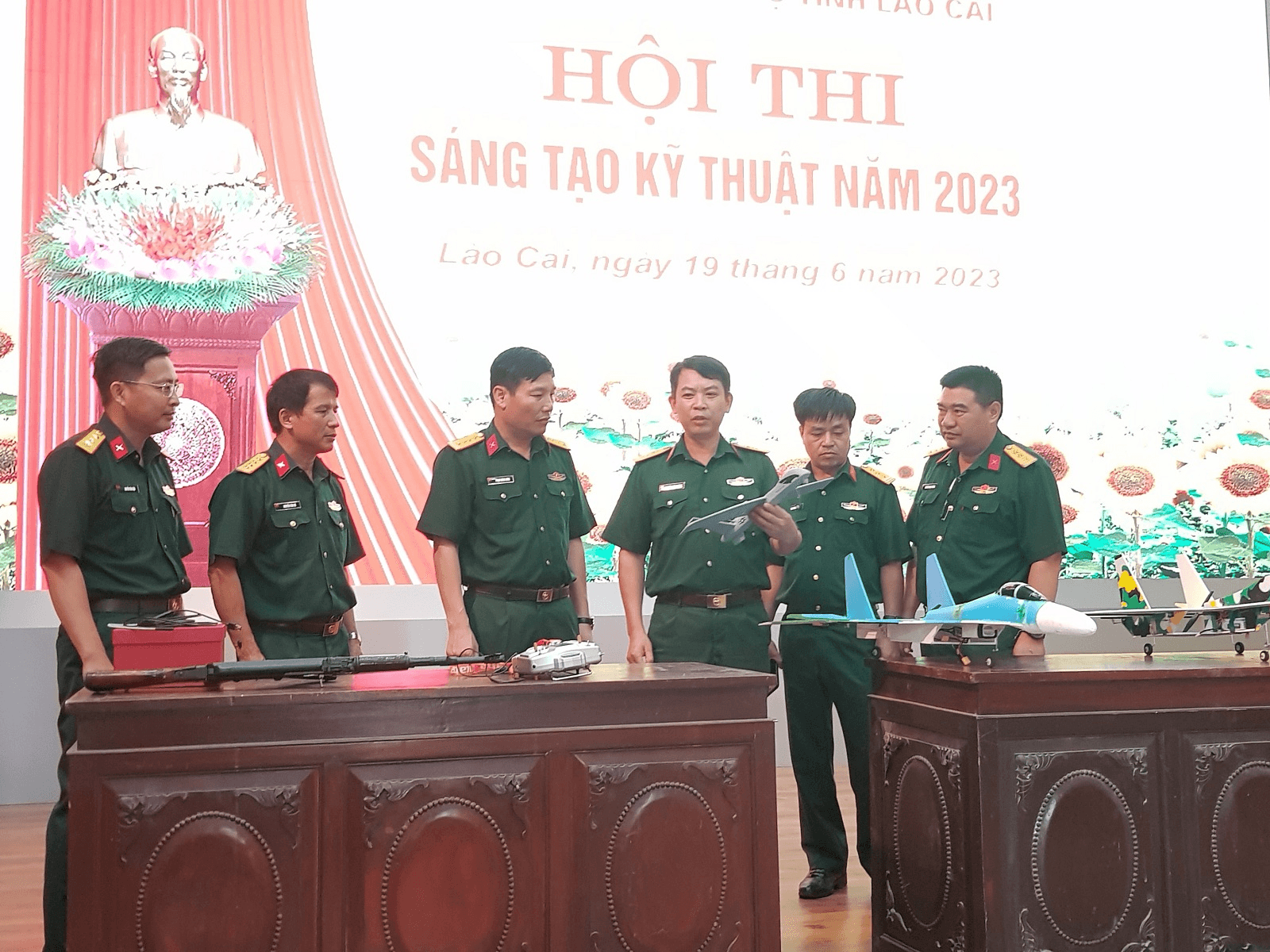 Thiết bị UAV của bộ đội địa phương