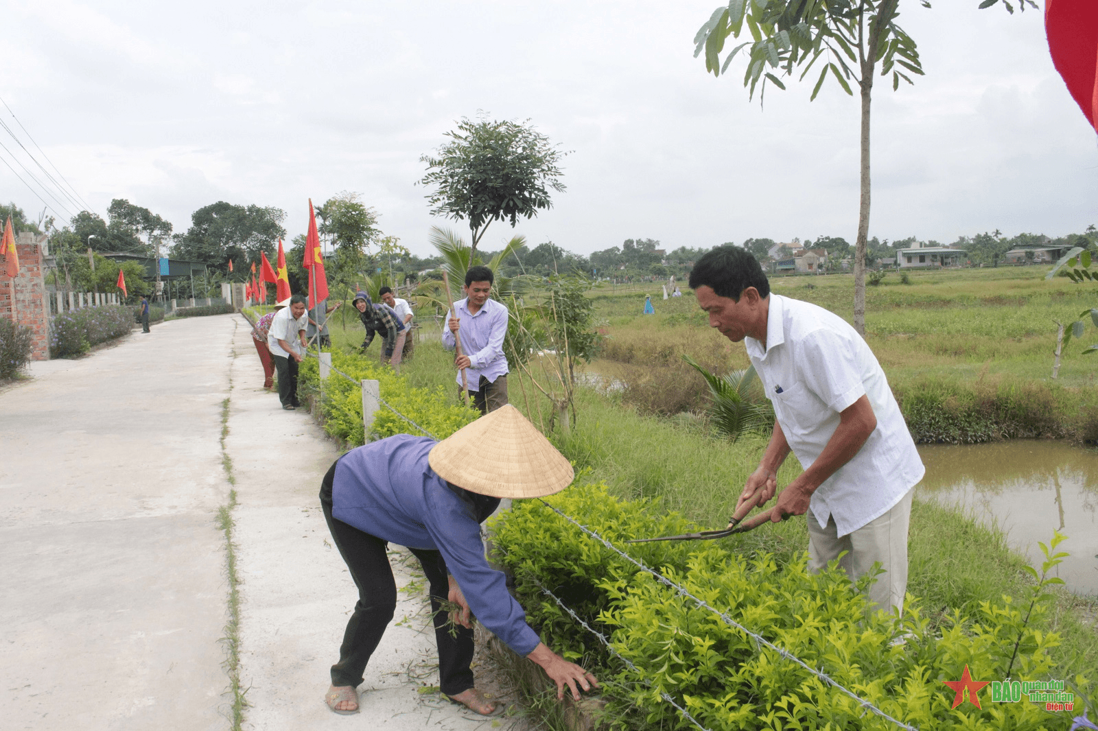 Đồng bào Công giáo đồng lòng xây dựng quê hương