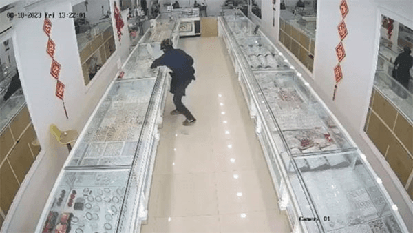 Bắt được nghi phạm cướp tiệm vàng ở Hưng Yên
