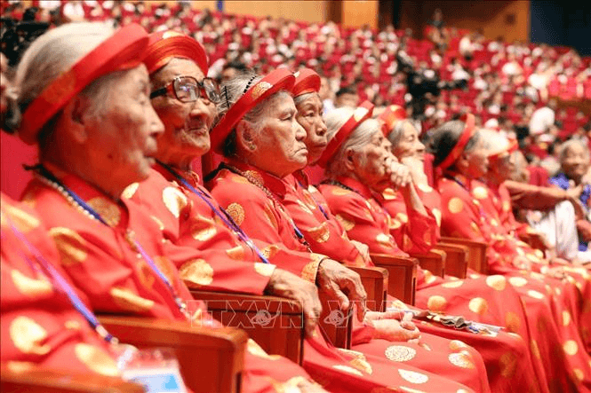 Bộ Quốc phòng trả lời về kiến nghị xét tặng Bà mẹ Việt Nam anh hùng trường hợp có nhiều con nhưng đã chết, con duy nhất còn lại là liệt sĩ