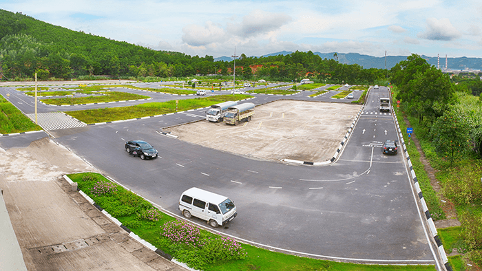 Đề xuất học lý thuyết lái xe trực tuyến, giảm chương trình đào tạo