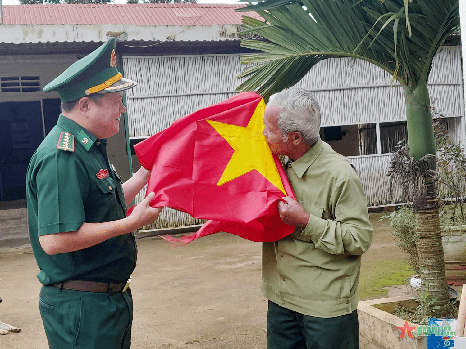 Thiêng liêng Tết Độc lập ở vùng đất mang tên “tọa độ lửa”