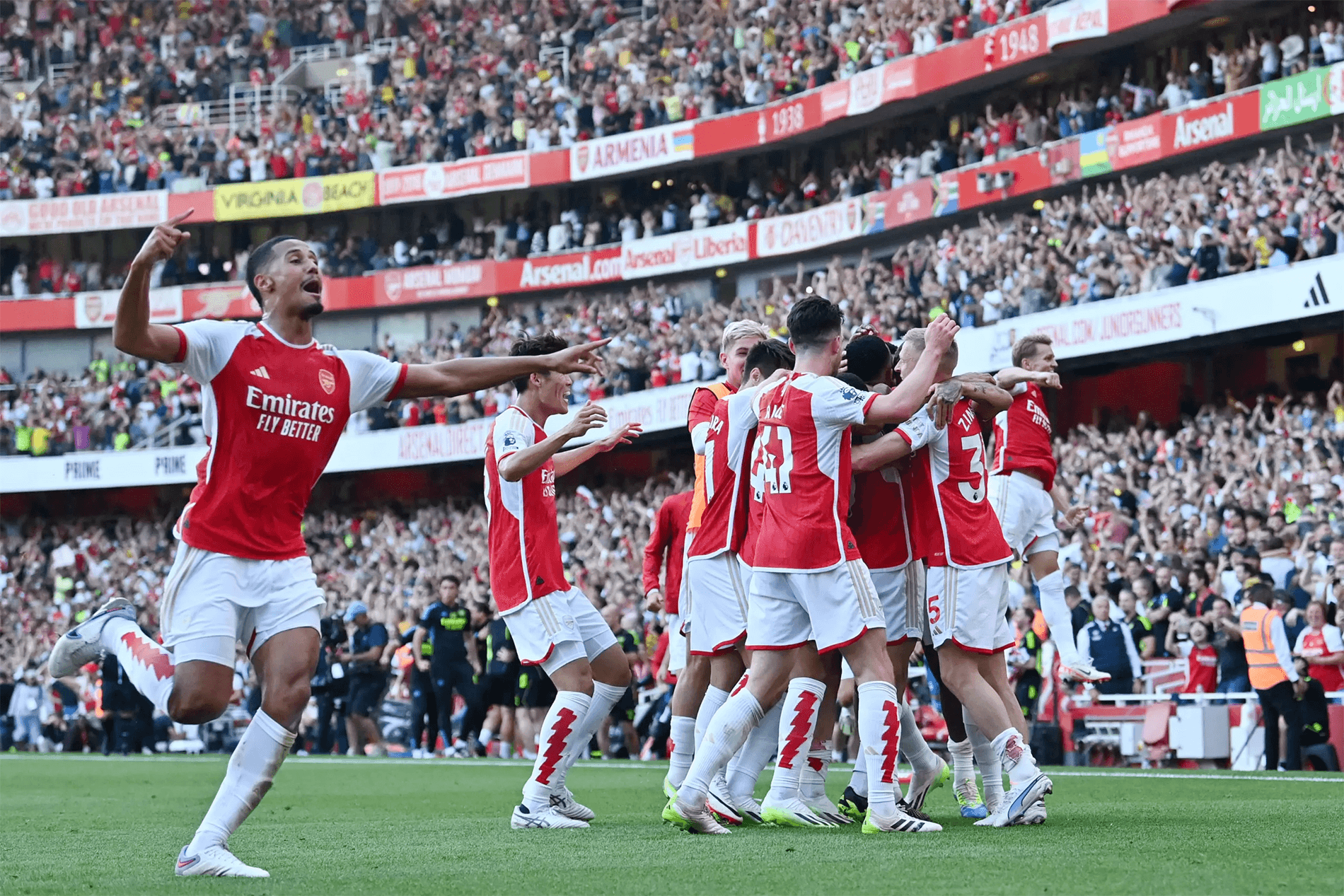 Kết quả bóng đá hôm nay (4-9): Arsenal thể hiện bản lĩnh trước MU, Messi tiếp tục đá MLS