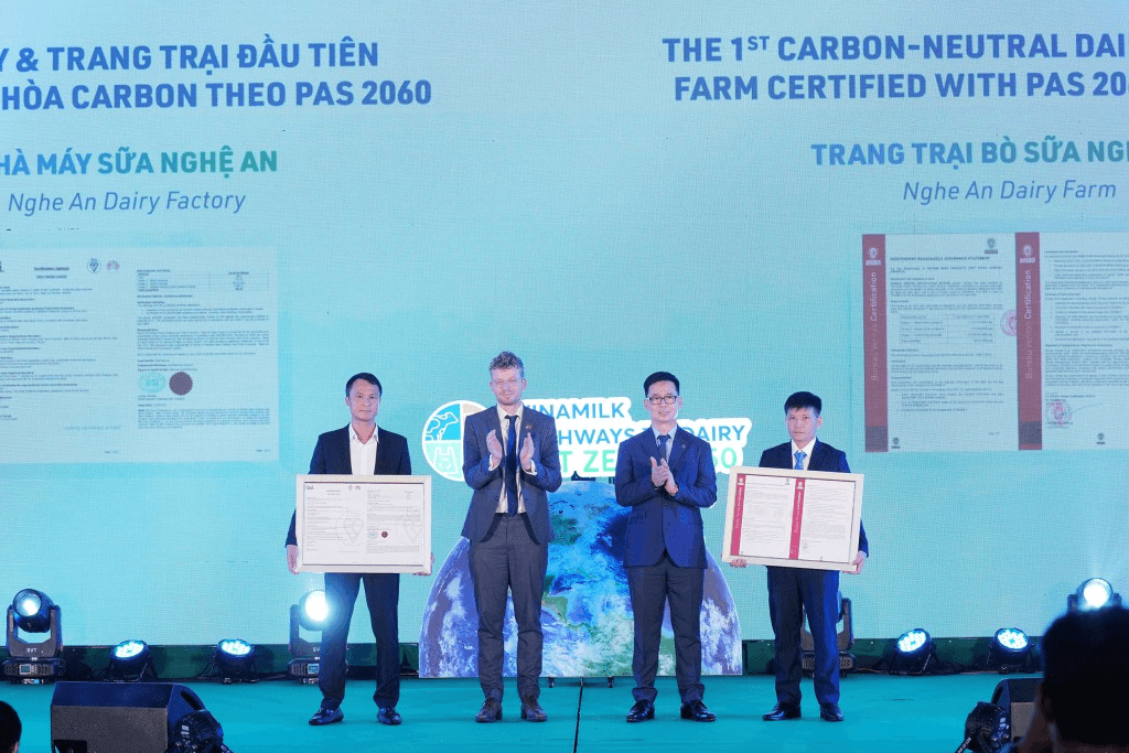 Vinamilk lọt top 5 Thương hiệu sữa có tính bền vững cao nhất toàn cầu