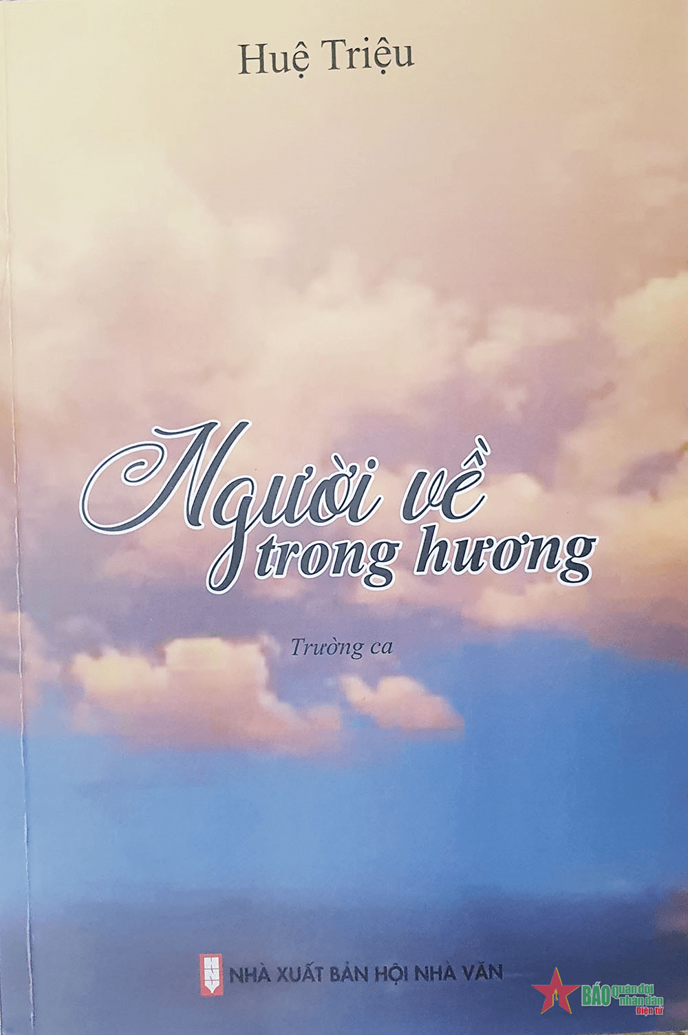 Ra mắt trường ca "Người về trong hương"