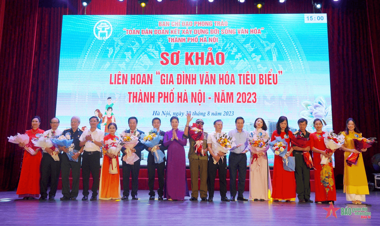 Hà Nội chăm lo xây dựng, nhân rộng các gia đình văn hóa