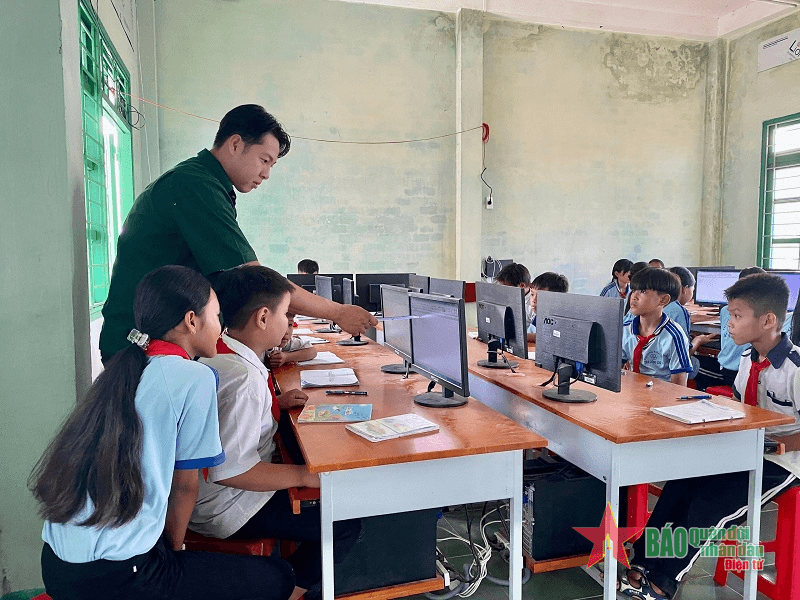 Các đoàn kinh tế-quốc phòng thuộc Quân khu 9: Chung tay xây dựng vùng biên giới Tây Nam