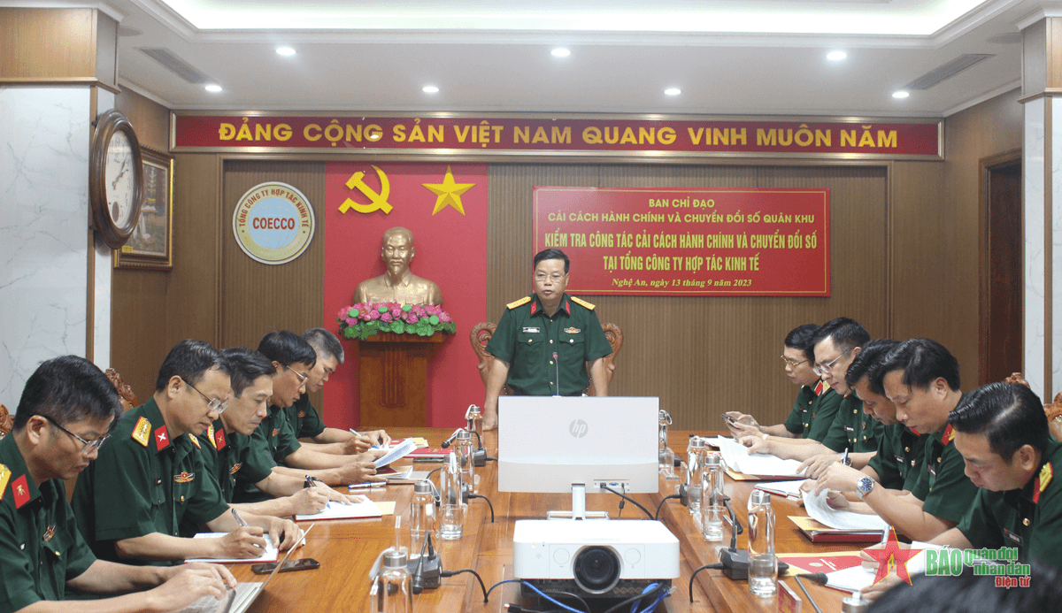Quân khu 4 đẩy mạnh cải cách hành chính và chuyển đổi số