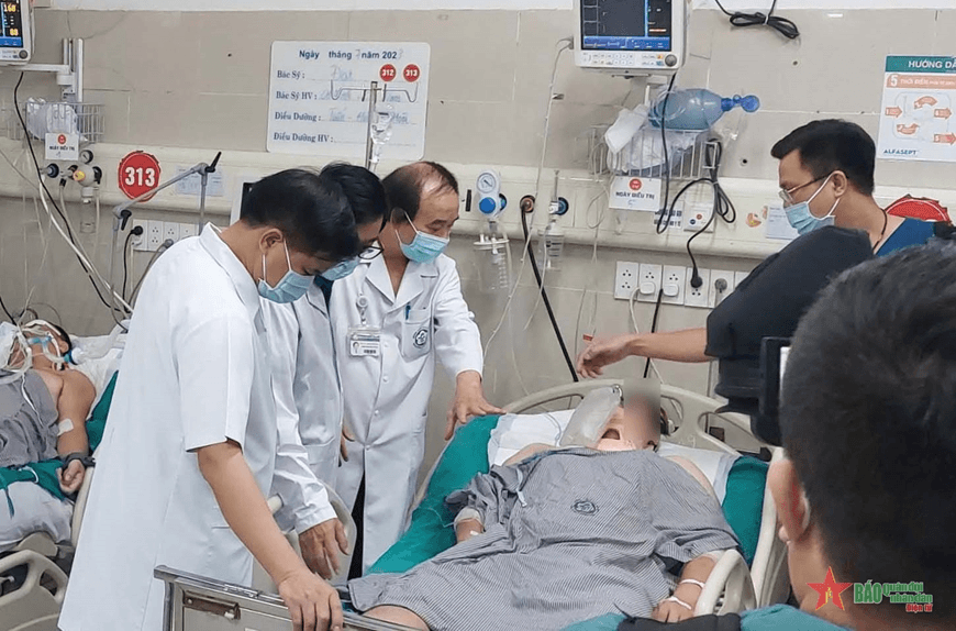 Hà Nội: Hỗ trợ gia đình người bị nạn, các nạn nhân trong vụ cháy chung cư mini