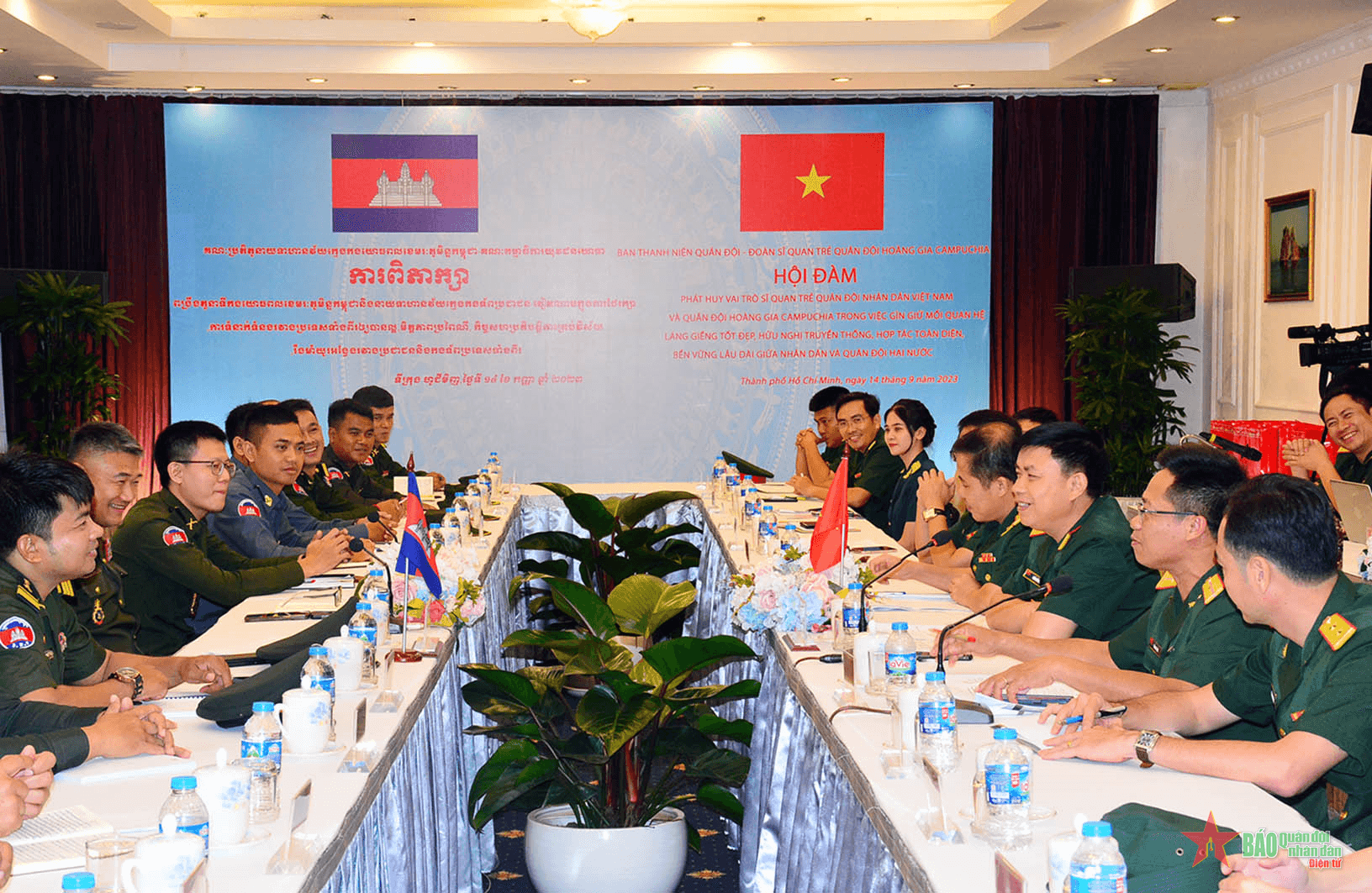 Tăng cường gắn kết, vun đắp mối quan hệ giữa sĩ quan trẻ Quân đội nhân dân Việt Nam và Quân đội Hoàng gia Campuchia