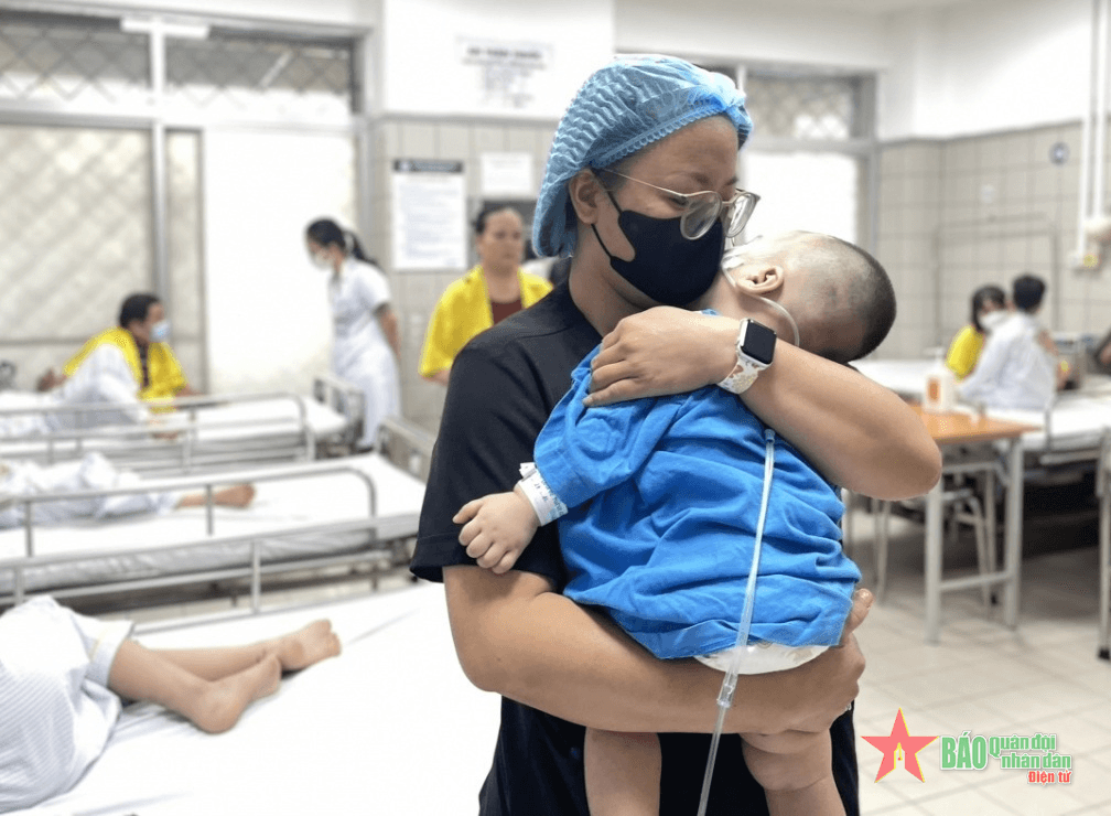 Mít tinh hưởng ứng Ngày An toàn người bệnh thế giới 2023