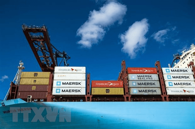 Các cảng biển tham gia vào nỗ lực chuyển đổi xanh của EU