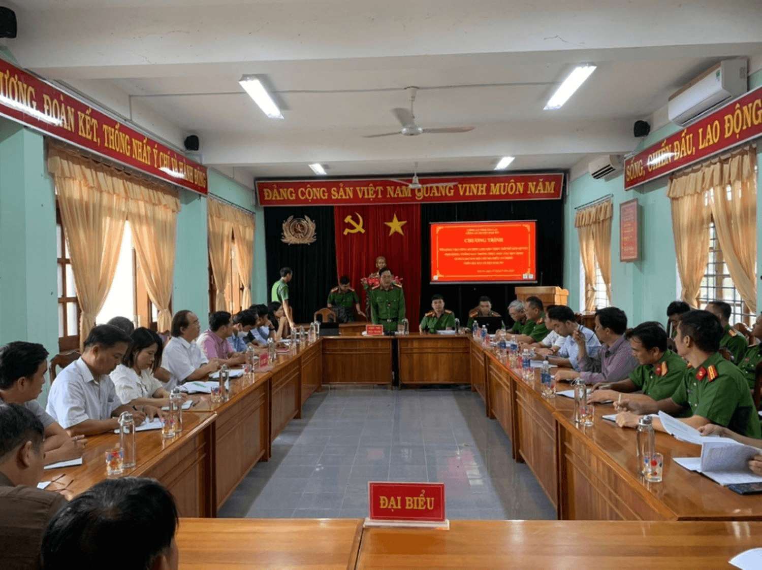 Gia Lai sẽ hỗ trợ hơn 350 cơ sở có vướng mắc về phòng cháy chữa cháy