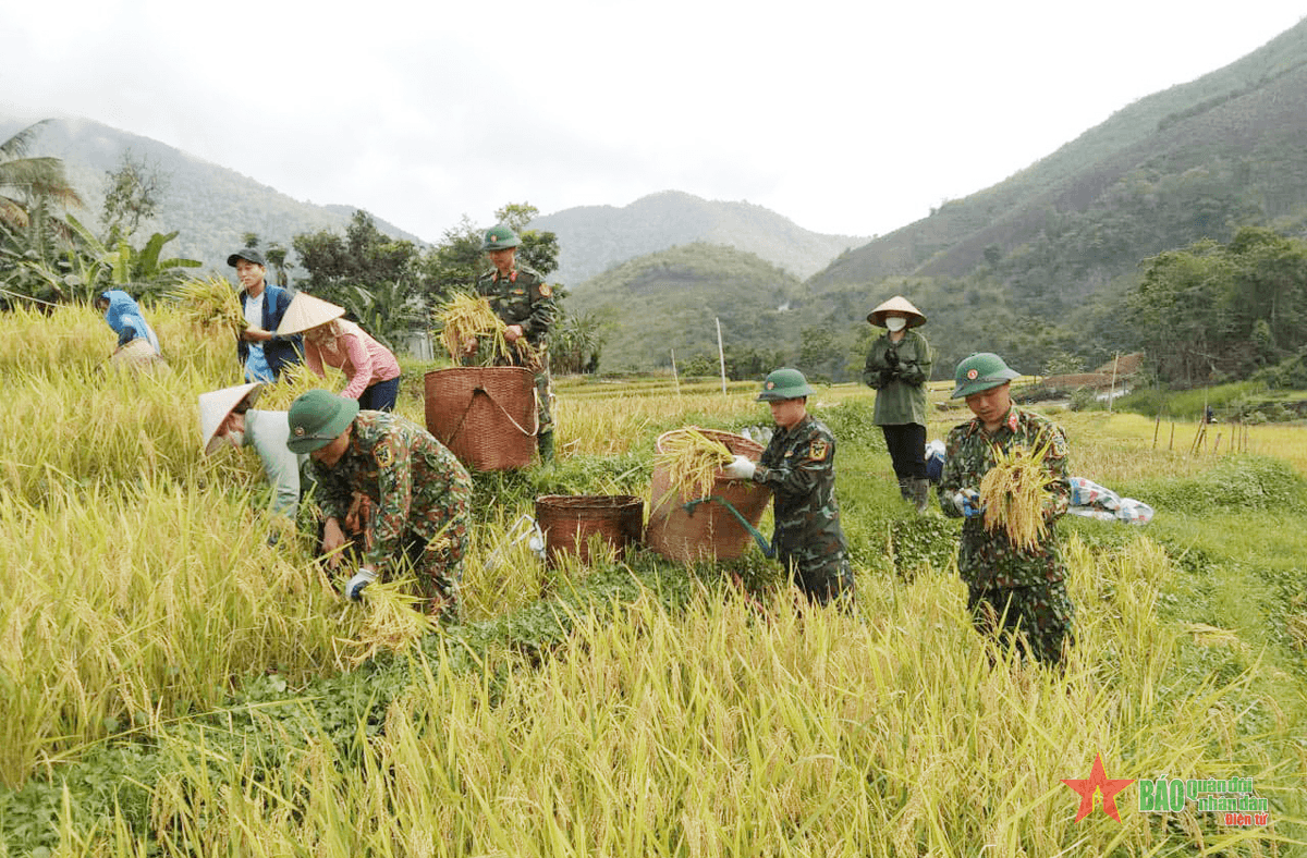 Nghĩa tình quân dân trên biên cương Mường Lát