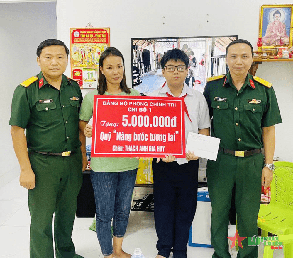 Ân tình của Bộ đội Cụ Hồ
