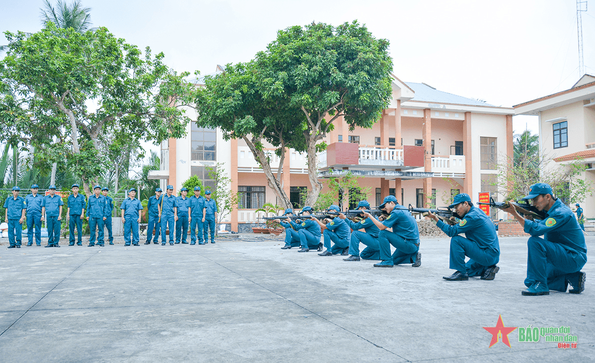 Bộ CHQS tỉnh Bến Tre: Bám sát địa bàn, huấn luyện sát thực tế