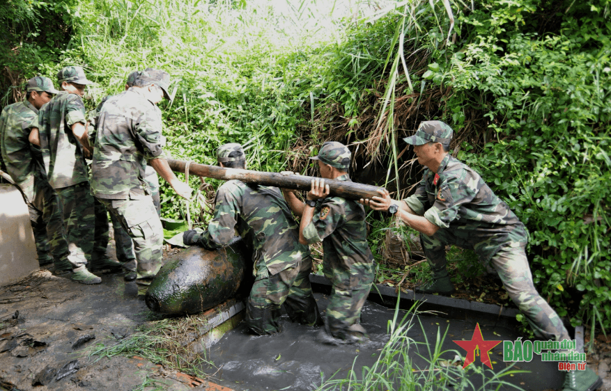 Lữ đoàn Công binh 25 (Quân khu 9): Nâng cao hiệu quả xử lý bom, mìn trên địa bàn Tây Nam