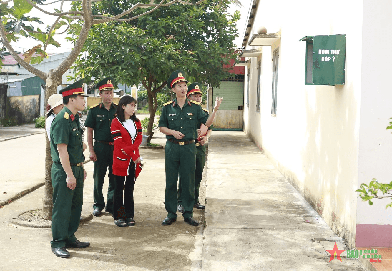 "Nếu được lựa chọn lại, chúng tôi vẫn muốn ở nhà công vụ Sư đoàn 320"