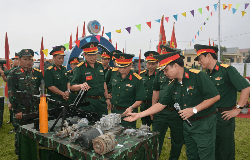Hội thi xe tốt, lái xe giỏi ở Quân khu 2: Thiết thực "nâng tầm" công tác kỹ thuật xe-máy