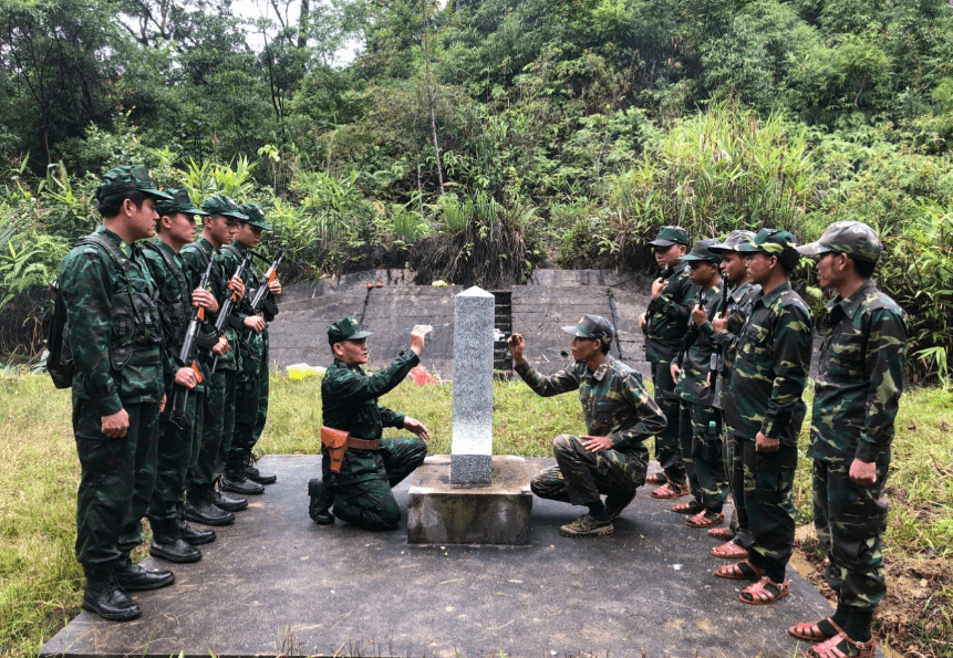 A Lưới chú trọng xây dựng biên giới hòa bình, hữu nghị