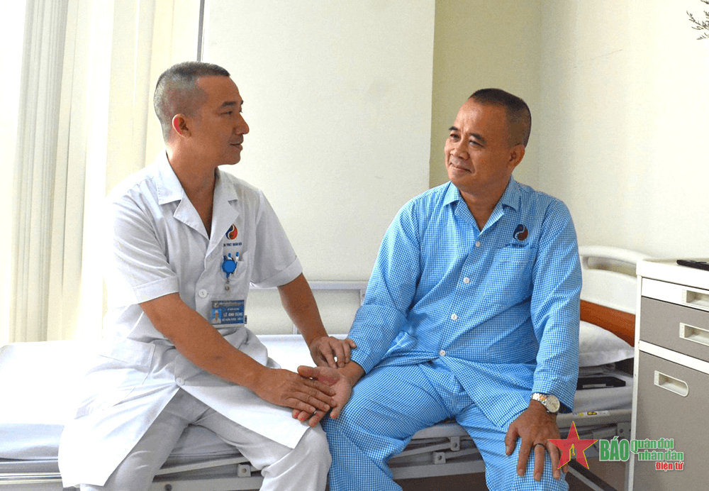 Nâng cao tay nghề để chăm lo sức khỏe cho cán bộ