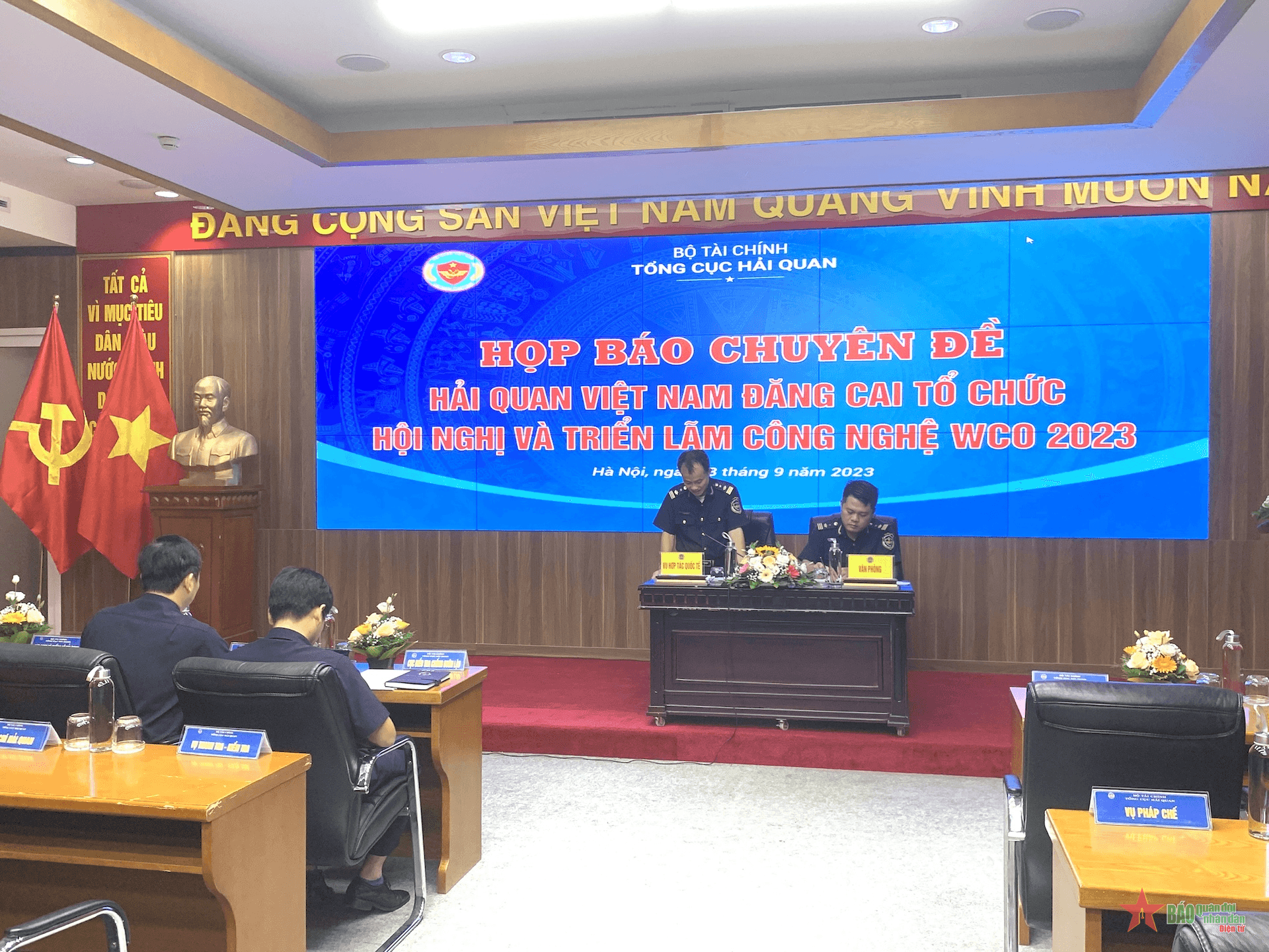 Khai thác sức mạnh của công nghệ trong lĩnh vực hải quan