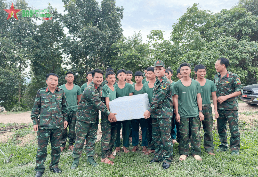 Bộ CHQS tỉnh Lai Châu kiểm tra công tác rà phá bom mìn, vật liệu nổ trên địa bàn
