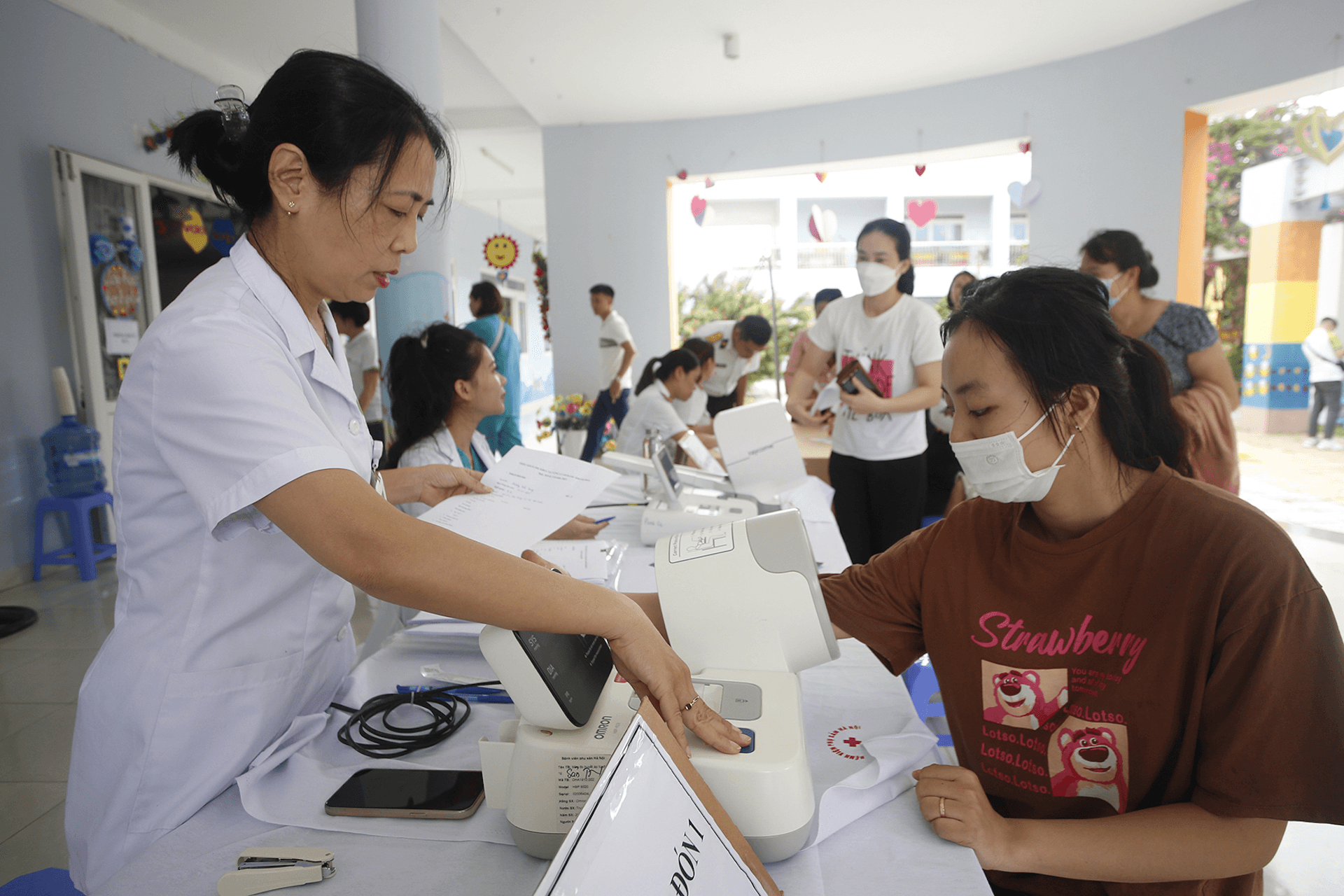 Vùng 4 Hải quân: Tổ chức khám sức khỏe cho thân nhân cán bộ, chiến sĩ