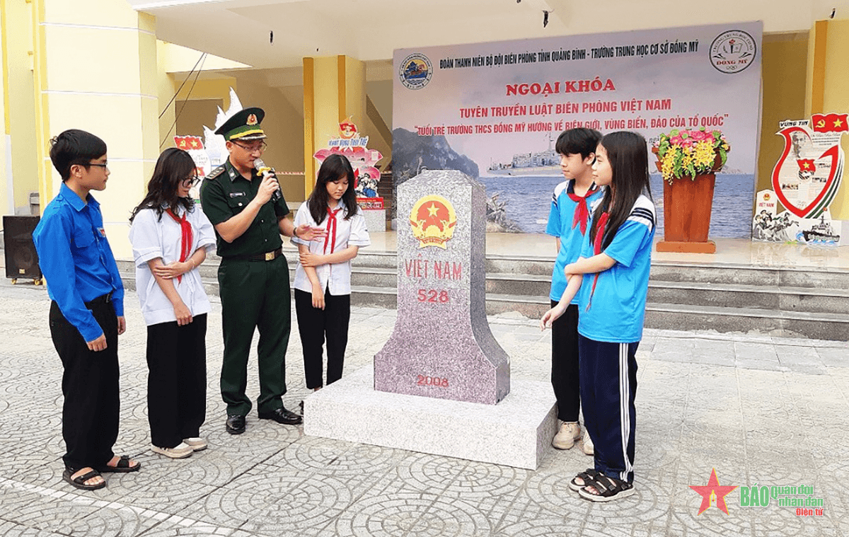 Võ Huy Thắng - Chàng sĩ quan Biên phòng nặng tình giữ biên cương, xây dựng thế trận quốc phòng toàn dân, thế trận an ninh nhân dân vững chắc ở vùng đồng bào dân tộc thiểu số và miền núi