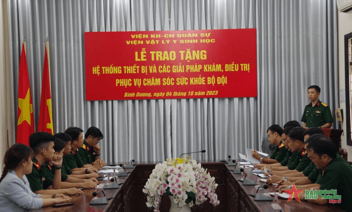 Lữ đoàn Đặc công 429 tiếp nhận hệ thống thiết bị chăm sóc sức khỏe bộ đội