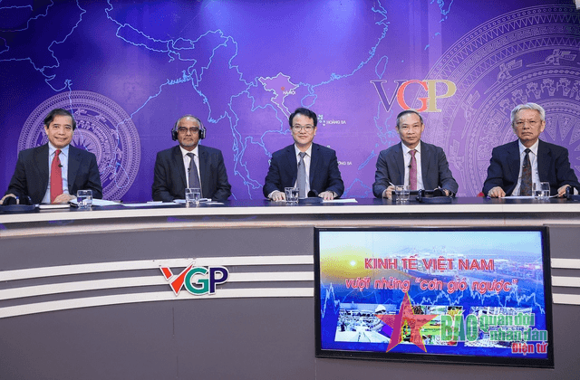 Mục tiêu tăng trưởng GDP cả năm khoảng 6%, quý IV cần tăng 10,6%