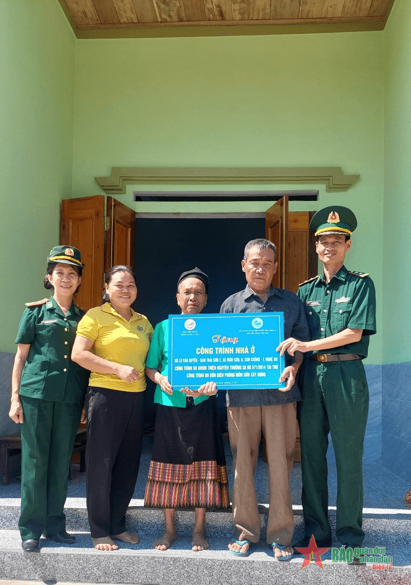 Ấm áp trong những ngôi nhà đại đoàn kết