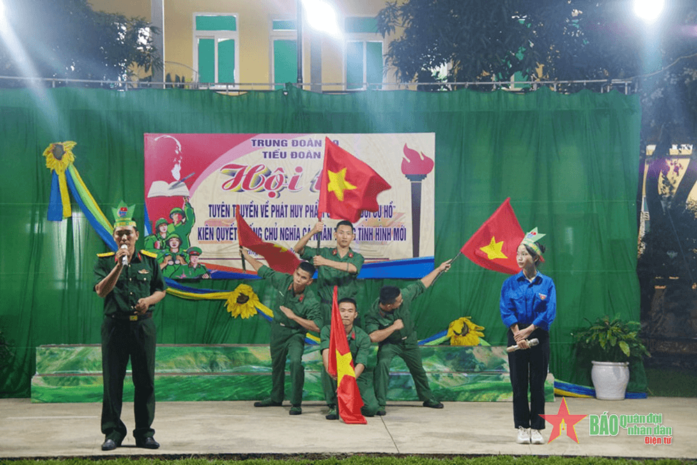 Trung đoàn 19 (Sư đoàn 968, Quân khu 4): “Mềm hóa” giáo dục pháp luật