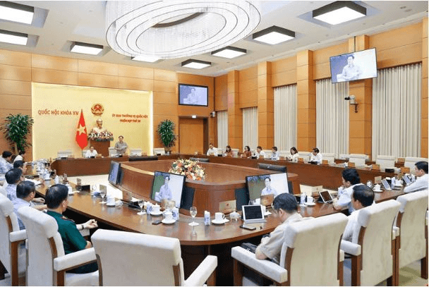 Ủy ban Thường vụ Quốc hội cho ý kiến công tác chuẩn bị lấy phiếu tín nhiệm