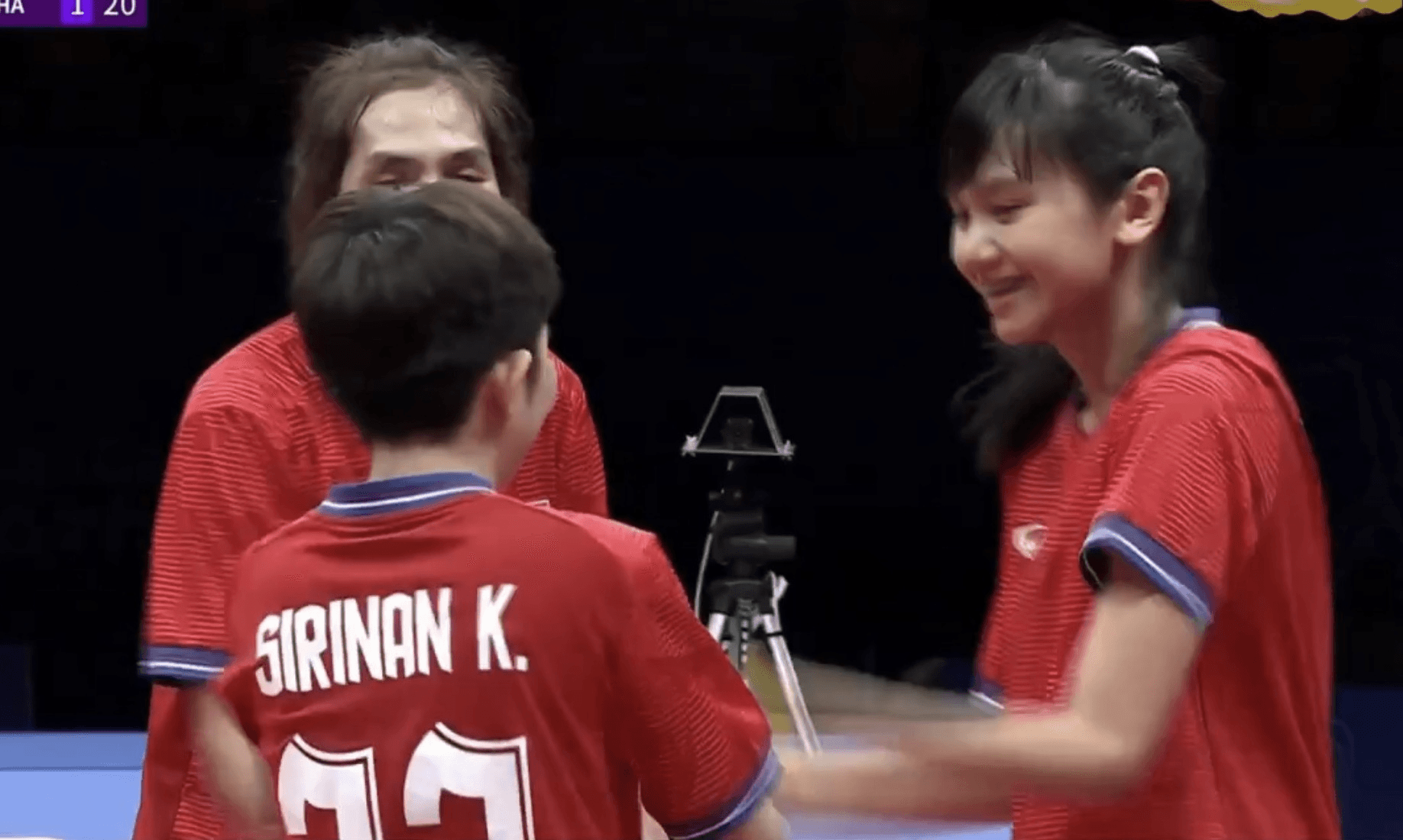 ASIAD 19: Cầu mây nữ Việt Nam đoạt huy chương bạc nội dung 3 nữ