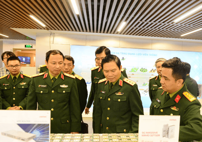 Vai trò “hạt nhân” trong phát triển công nghiệp quốc phòng công nghệ cao của Viettel