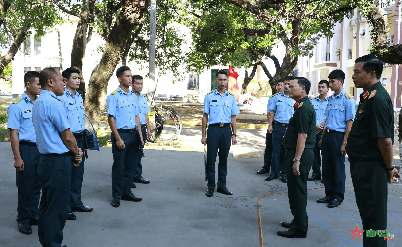 Thiếu tướng Phạm Trường Sơn: Trung đoàn Không quân 940 đã thực hiện tốt cuộc diễn tập trên máy bay Yak-130