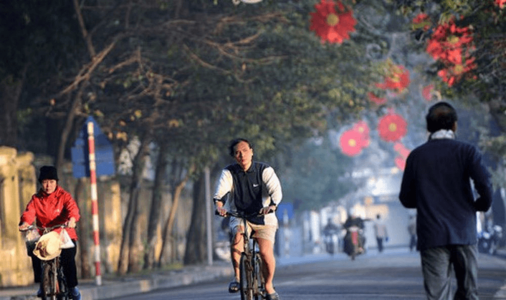 Thời tiết hôm nay (13-10): Miền Bắc se lạnh, miền Trung mưa lớn