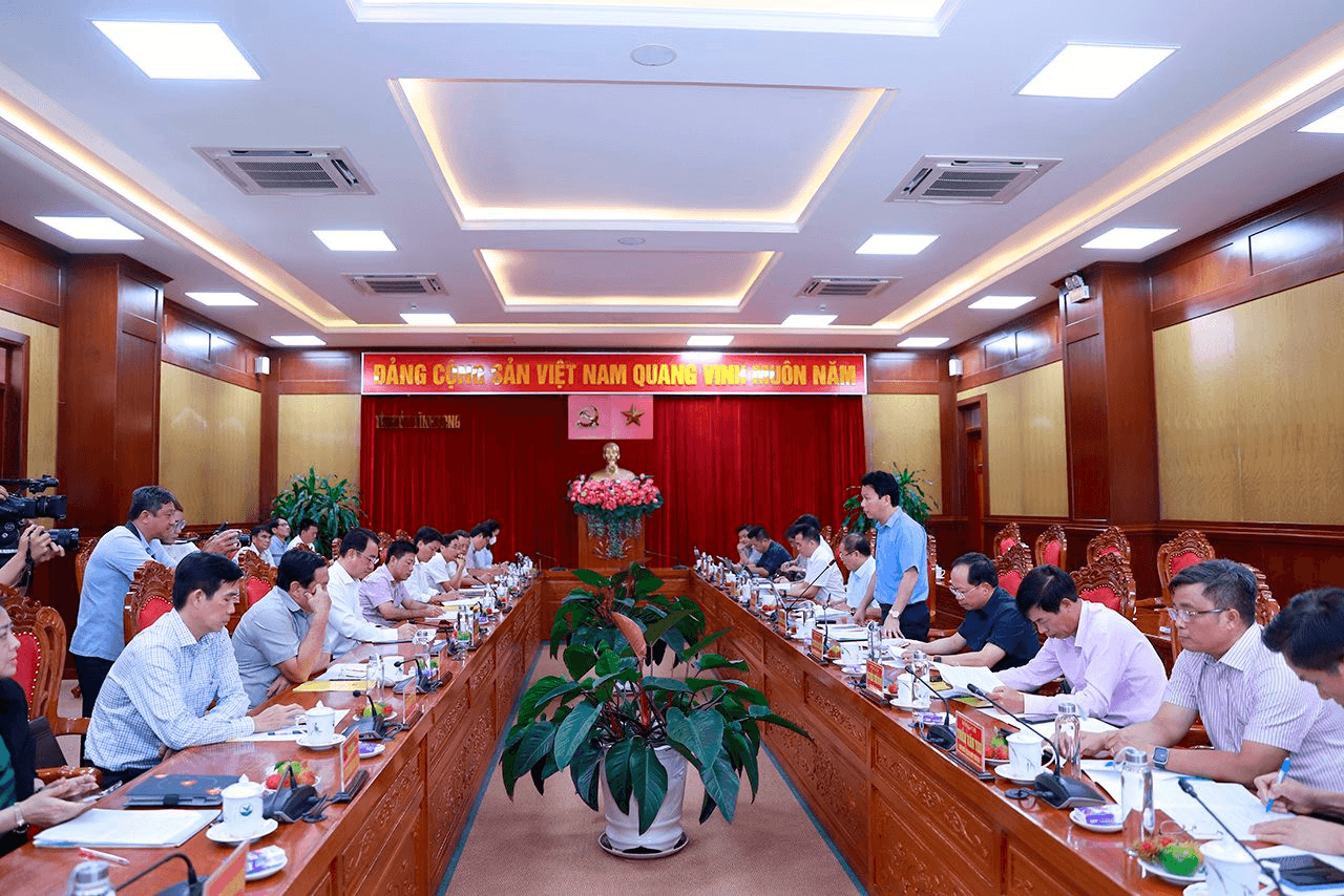 Vĩnh Long đẩy nhanh tiến độ điều phối nguồn vật liệu san lấp phục vụ thi công các dự án giao thông trọng điểm
