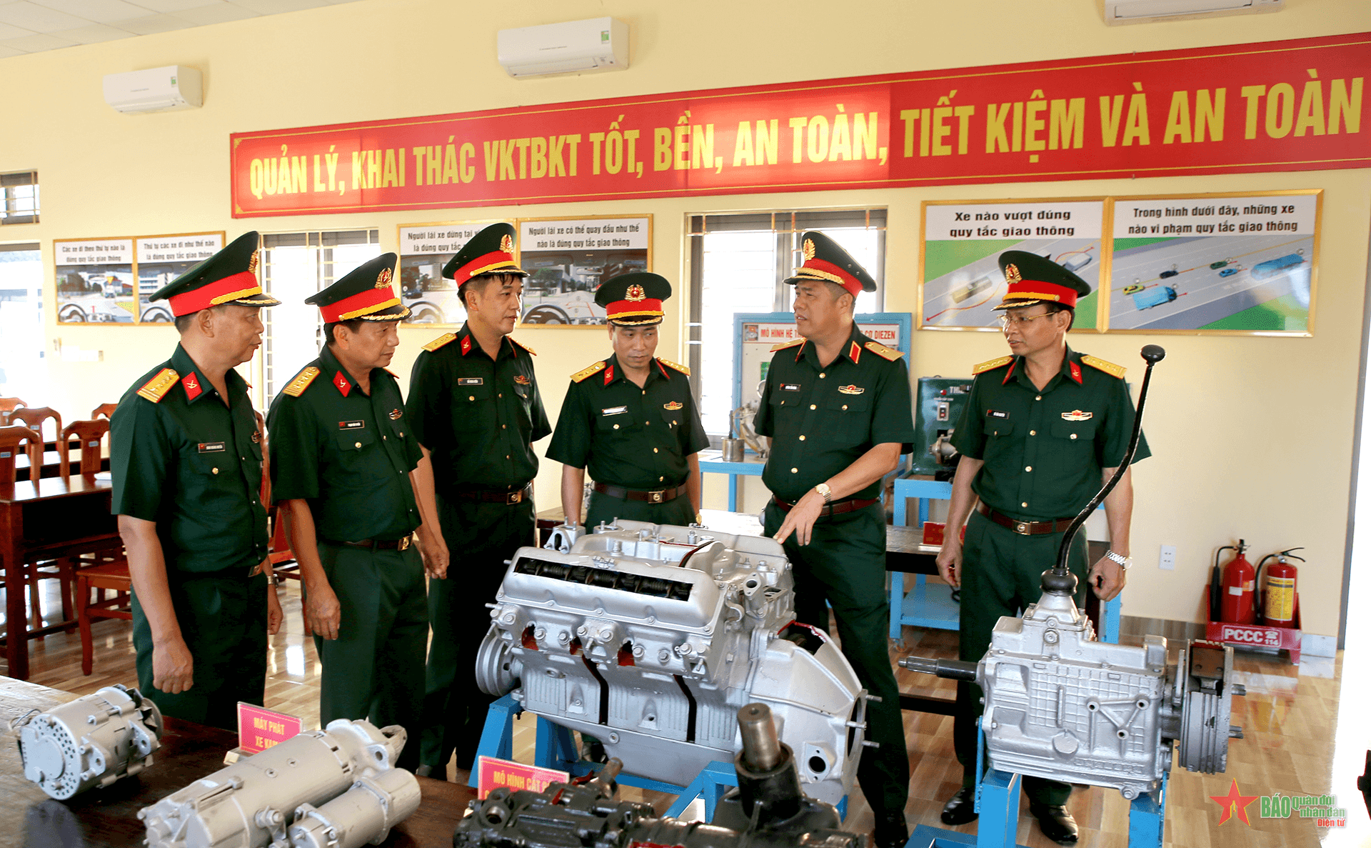 Tổng cục Hậu cần kiểm tra toàn diện kết quả thực hiện nhiệm vụ năm 2023 tại các đơn vị khu vực phía Nam