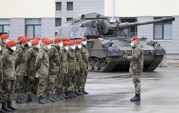 NATO tăng cường khả năng phòng không và tên lửa của châu Âu