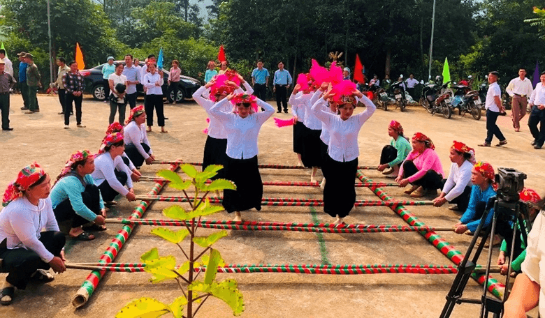Hỏi-Đáp pháp luật: Dự án bảo tồn, phát huy giá trị văn hóa truyền thống theo đề án Bảo tồn, phát huy giá trị văn hóa truyền thống tốt đẹp của các dân tộc thiểu số gắn với phát triển du lịch