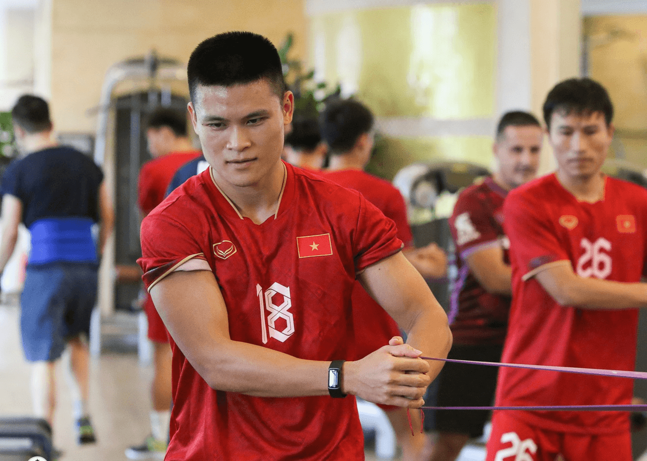 Đội tuyển Việt Nam thiệt quân trước trận gặp Hàn Quốc