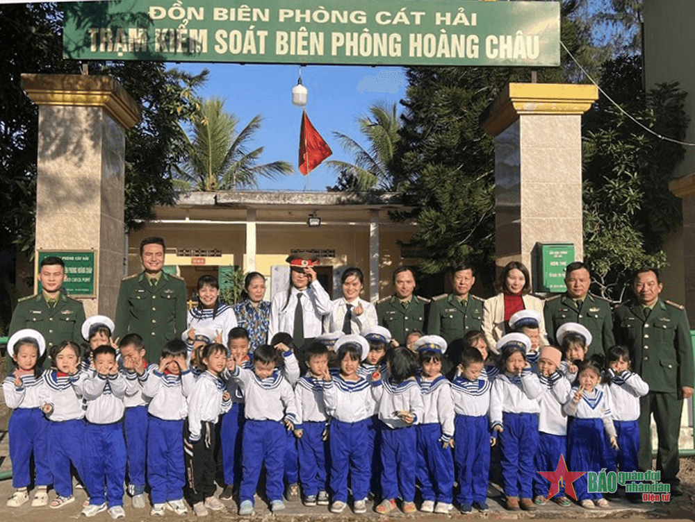 Đại úy Phạm Đức Hiếu – Người cán bộ Biên phòng dấn thân nơi đầu sóng