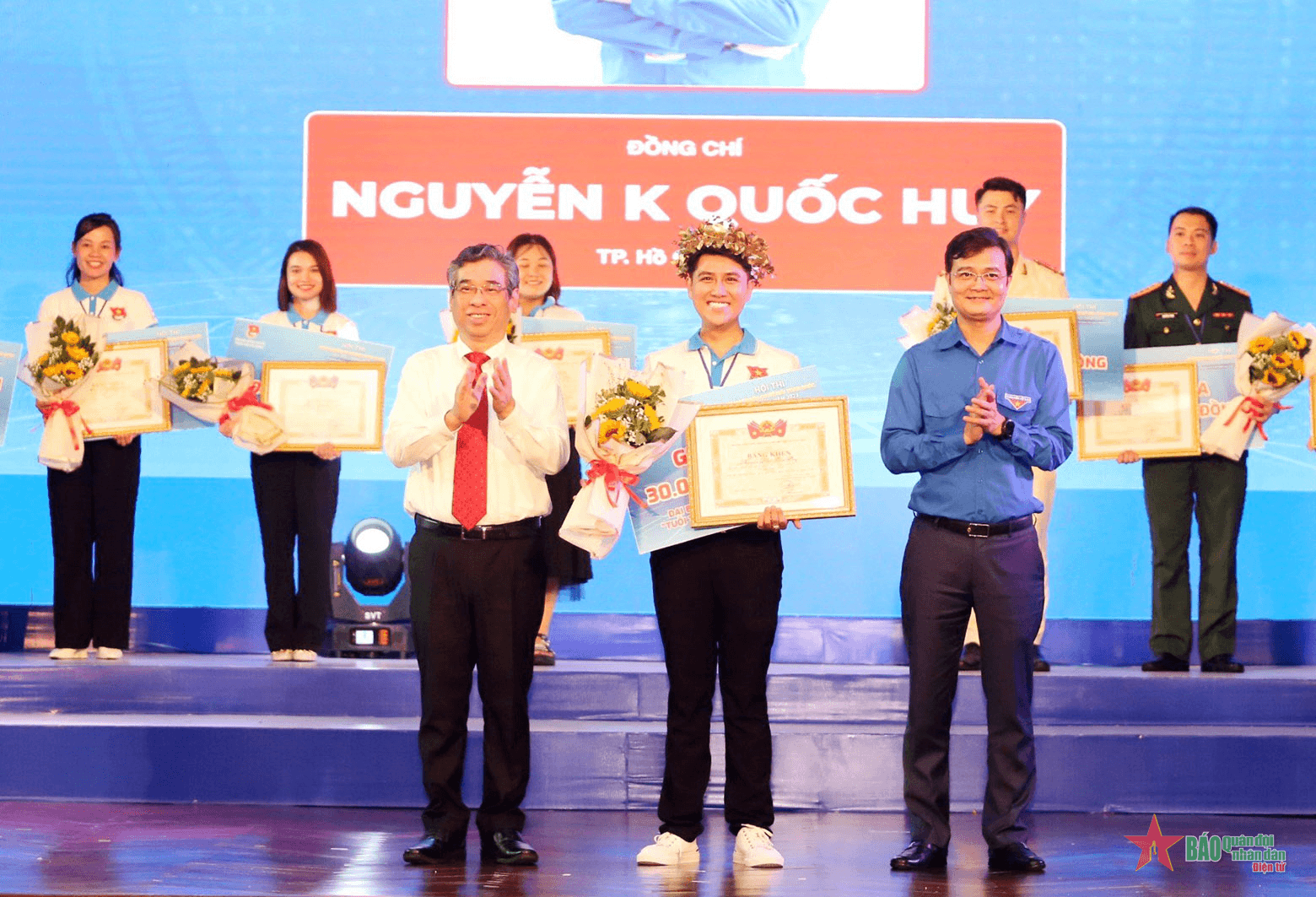 Nguyễn Khắc Quốc Huy xuất sắc đoạt giải nhất Hội thi Bí thư Đoàn cơ sở giỏi toàn quốc lần thứ I