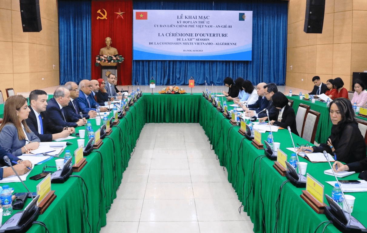 Hợp tác dầu khí là điểm sáng trong quan hệ kinh tế Việt Nam và Algeria