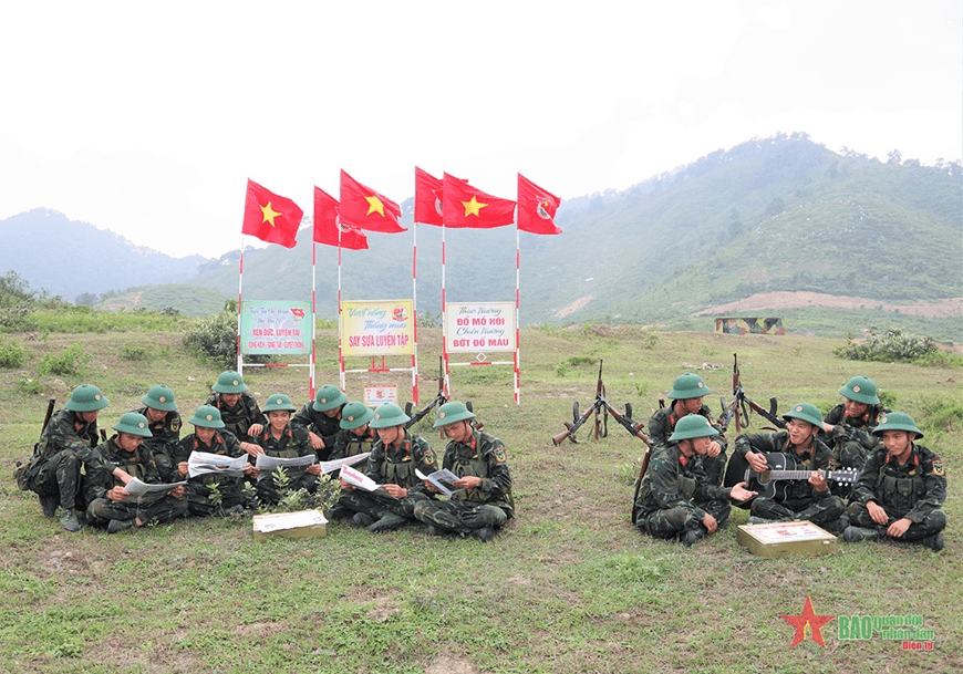 Thư của Chủ tịch nước gửi cán bộ, chiến sĩ Quân đoàn 1 nhân kỷ niệm 50 năm Ngày truyền thống