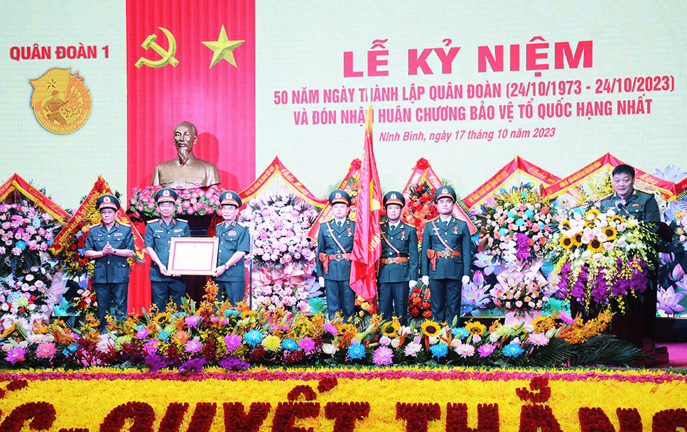 Đại tướng Phan Văn Giang dự lễ kỷ niệm 50 năm Ngày thành lập Quân đoàn 1