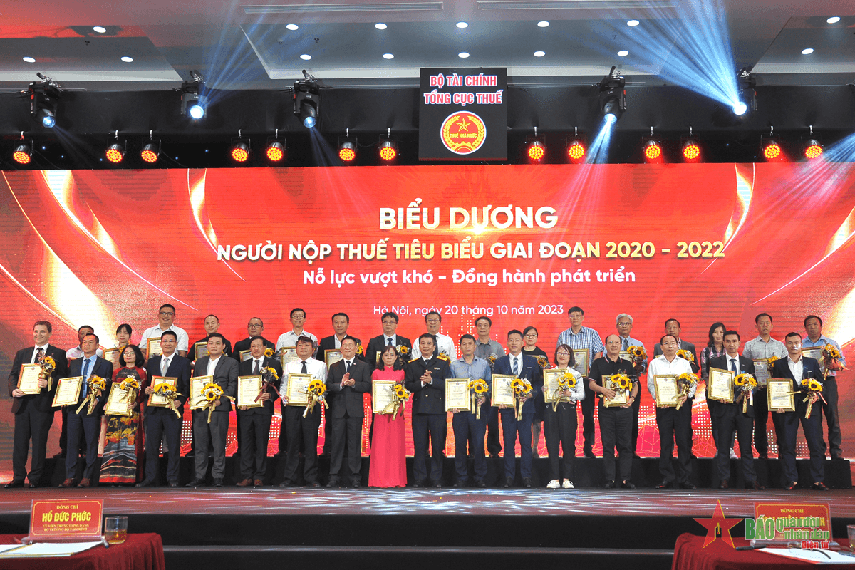 Bộ Tài chính biểu dương người nộp thuế tiêu biểu giai đoạn 2020-2022