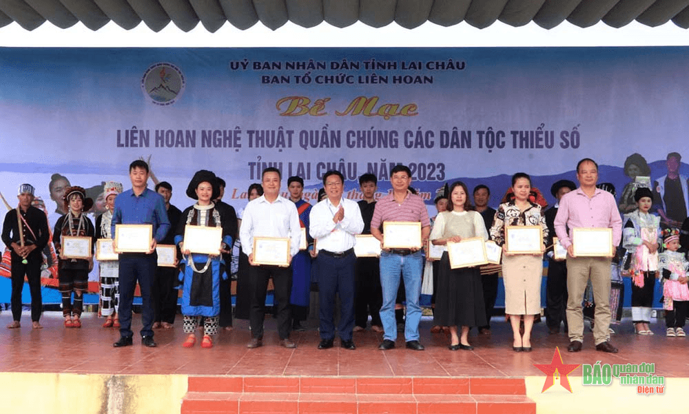 Liên hoan nghệ thuật quần chúng "Hương sắc Lai Châu" năm 2023